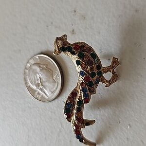 Vintage BIRD pin